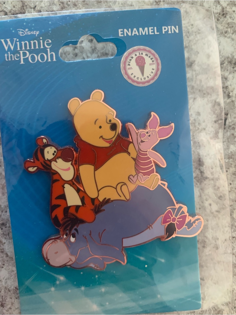 Disney PALM Winnie The Pooh Piglet Tigger Eeyore Collectible Pin